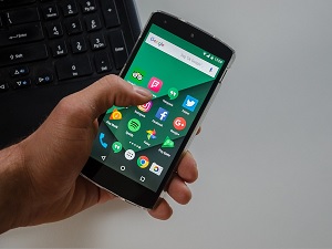 Android Malware Can Replace Real Apps With Fake Apps